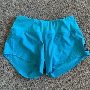Oiselle Roga shorts, size 2